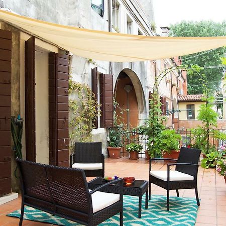 Apartamento Marinaressa Biennale Terrazza Venecia Exterior foto
