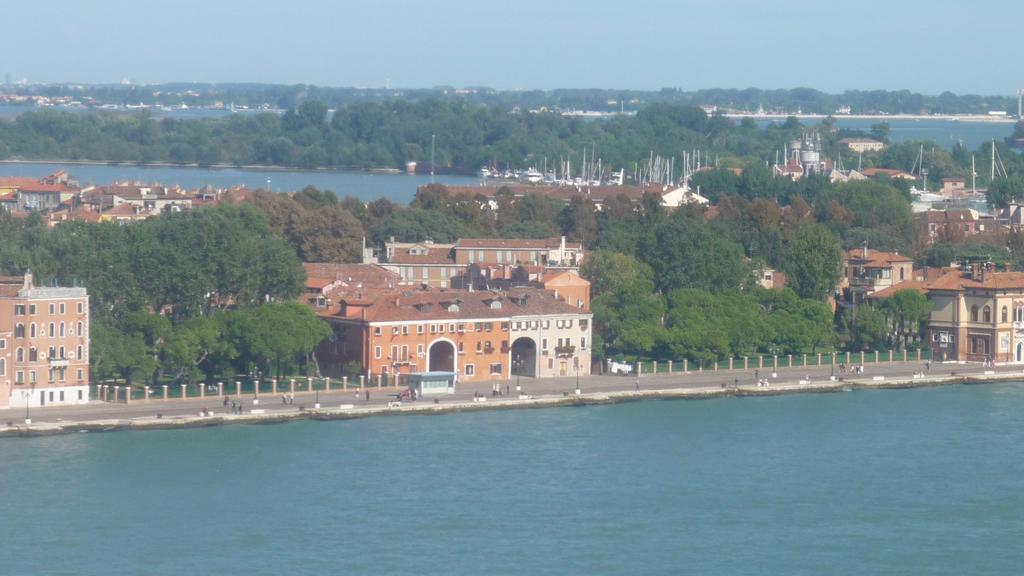 Apartamento Marinaressa Biennale Terrazza Venecia Exterior foto